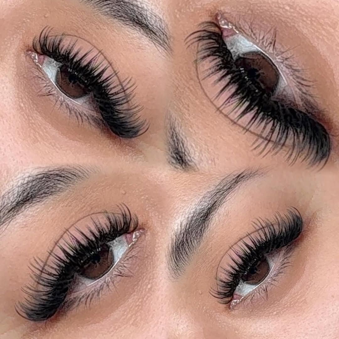 Wispy set, four-angle close-up